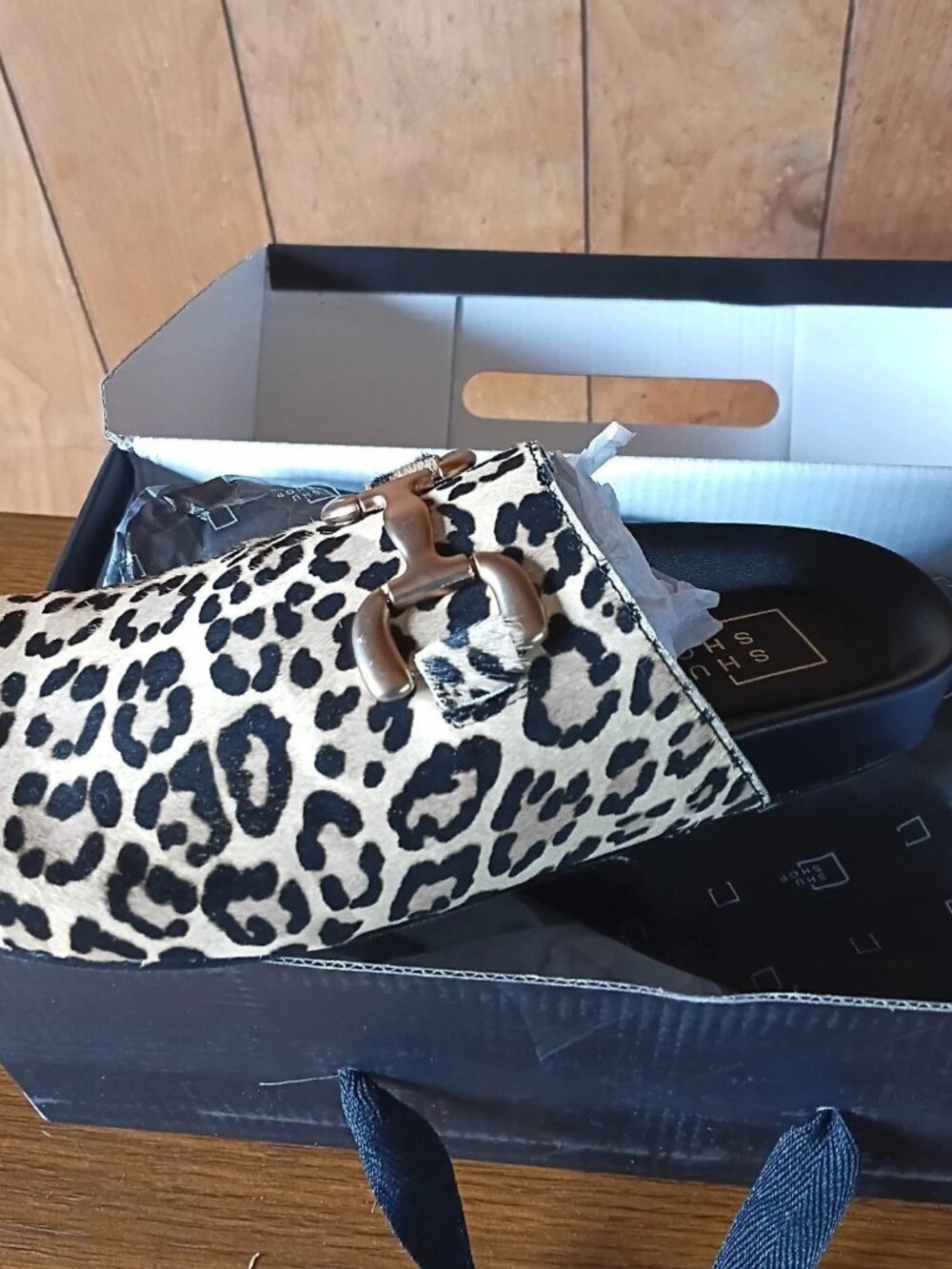 SHUSHOP Azalea Leopard Faux Fur Clogs Size 10 NIB Slip On Mule Cozy Chic - Picture 4 of 6
